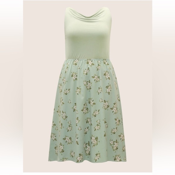 BloomChic Everywhere Dress - Floral Patchwork Sleeveless Dress us14-16 - Picture 7 of 9